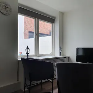 https://studio-adanni.zandvoort-hotels.com